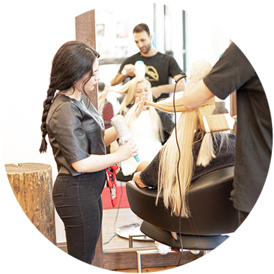Damenfriseur